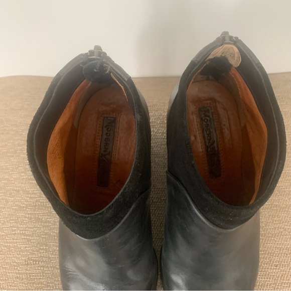 Black Modern Vintage Leather Ankle Boots - Picture 9 of 14